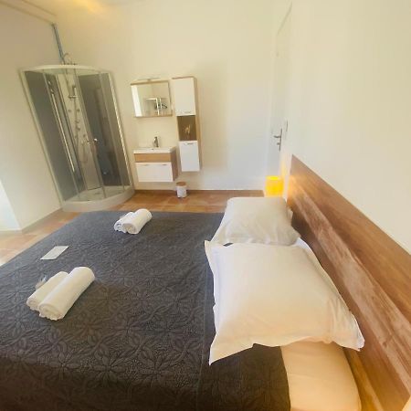 סארי סולנזארה Residence Bernardini מראה חיצוני תמונה