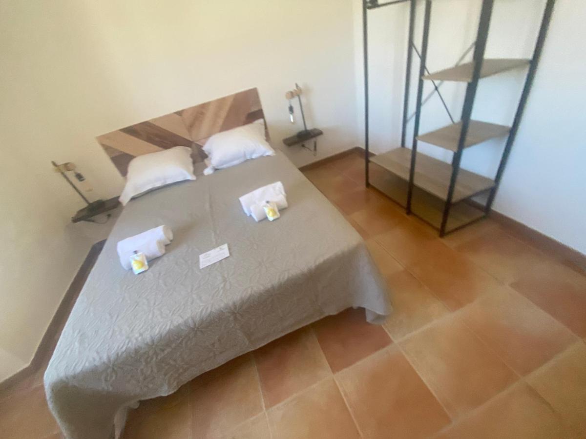 סארי סולנזארה Residence Bernardini מראה חיצוני תמונה