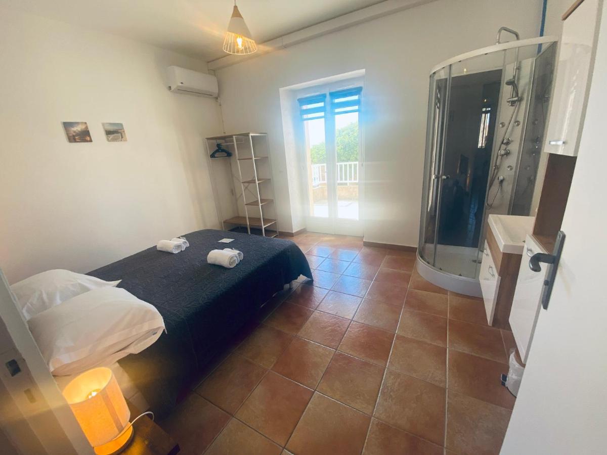 סארי סולנזארה Residence Bernardini מראה חיצוני תמונה